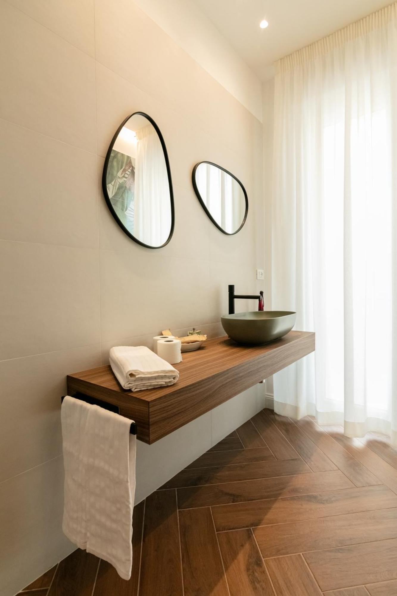 Mt Apartments テルモリ エクステリア 写真