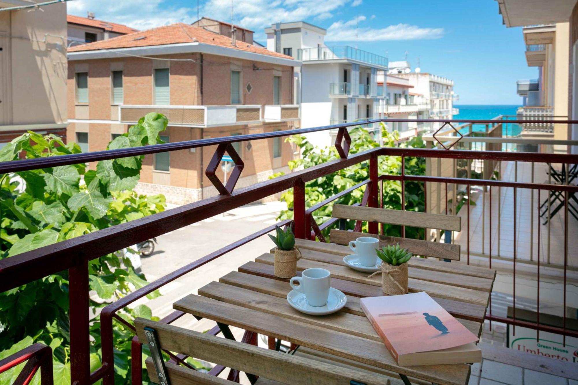 Mt Apartments テルモリ エクステリア 写真